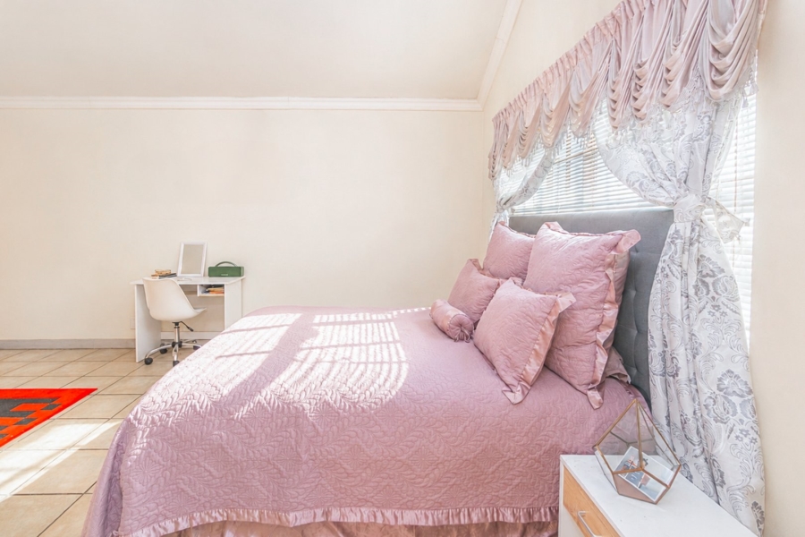 3 Bedroom Property for Sale in Landsmeer Residential Estate North West
